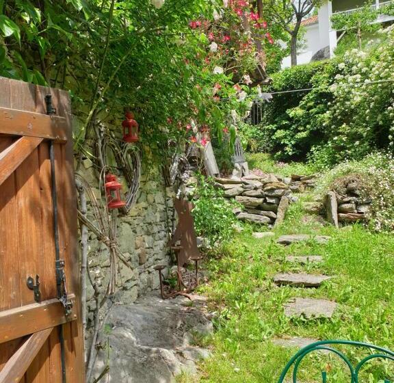 민박 Chambre Et Table D Hôtes La Grande Ourse