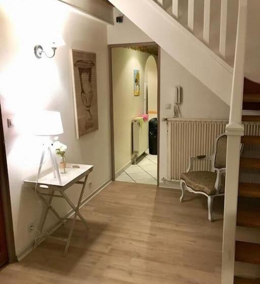 تختخواب و صبحانه L Escale Du Monde