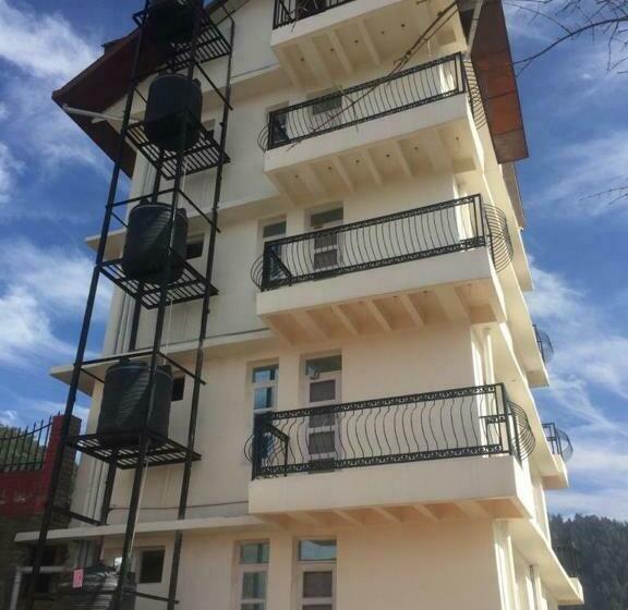 Bed and Breakfast Royal Ace With Balcony View Mashobra