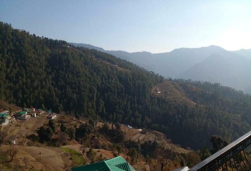 Bed and Breakfast Royal Ace With Balcony View Mashobra