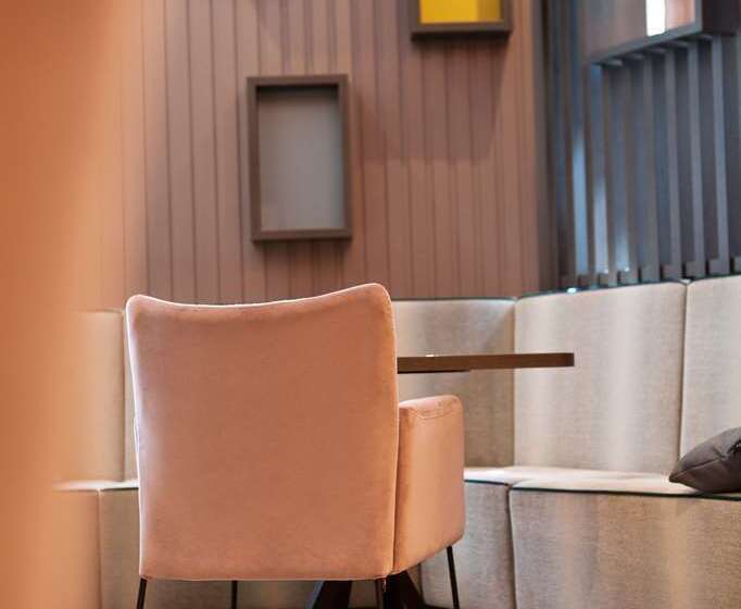 هتل Hampton By Hilton Regensburg