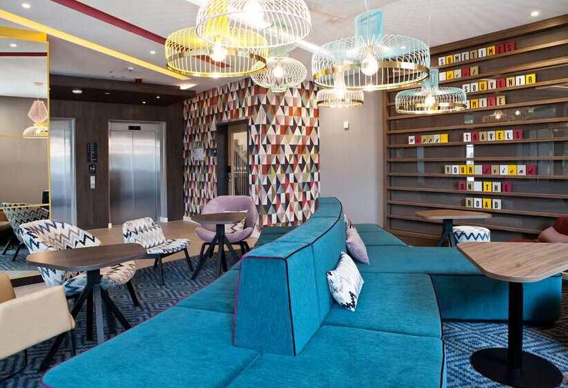 هتل Hampton By Hilton Regensburg