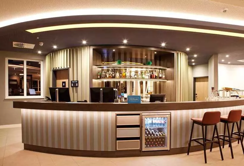 Hotelli Hampton By Hilton Regensburg