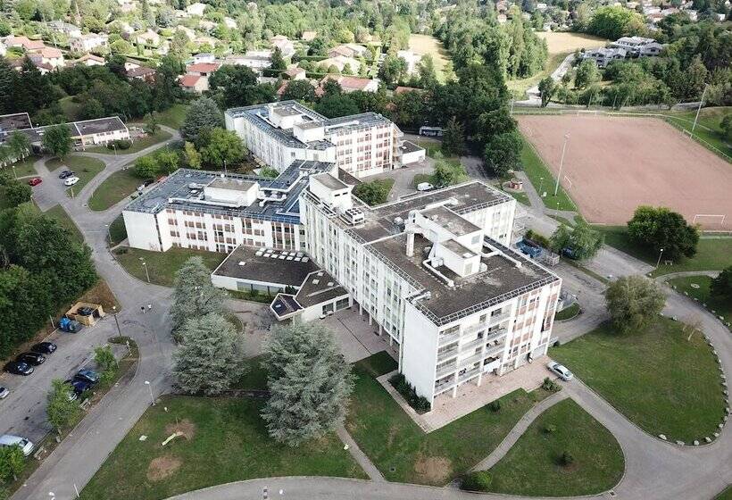 בית מלון כפרי Hôtel Le Grand Barnum