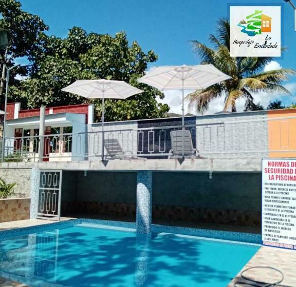 Отель La Encantada Lodge