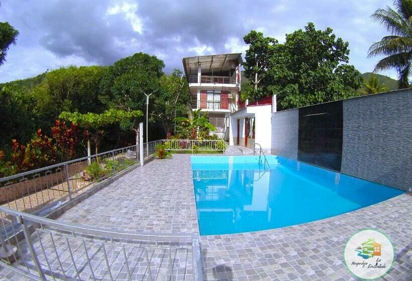 Отель La Encantada Lodge