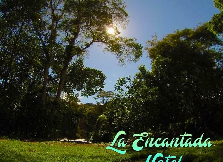 Отель La Encantada Lodge