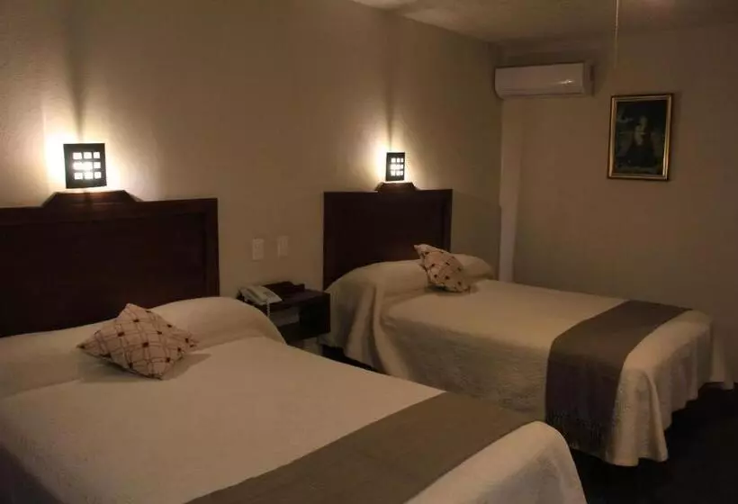 Hotelli Meson Del Puente