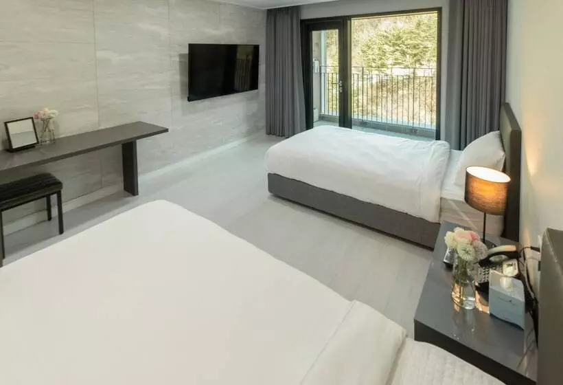 Hotelli Miami Jeongseon