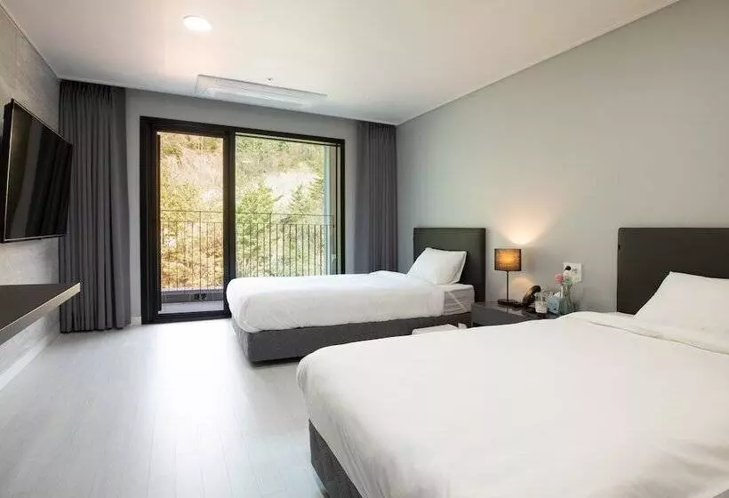 Hotelli Miami Jeongseon