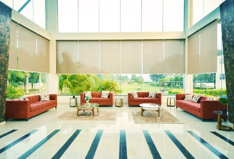 فندق Spree Resort At Century Wintersun