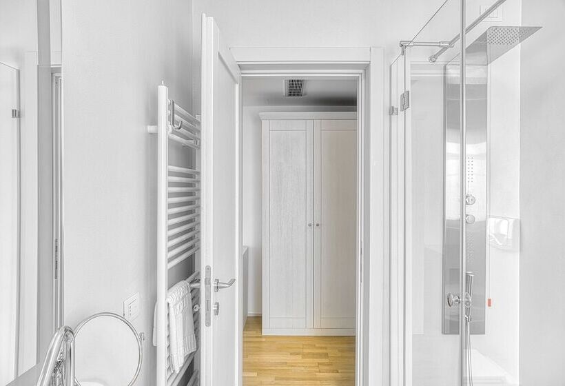 Hotel Supporter Deluxe