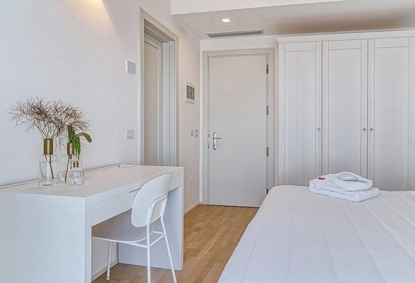 Hotel Supporter Deluxe