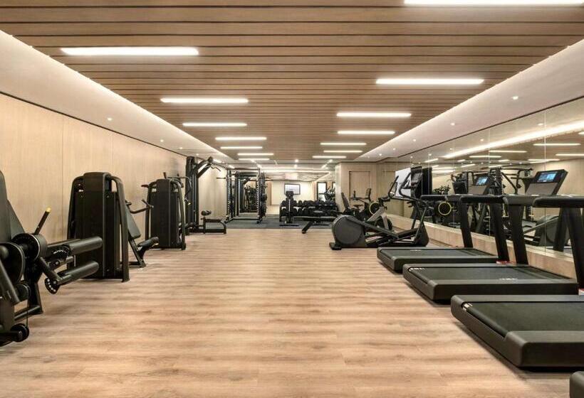 酒店 Swissôtel Clark Philippines