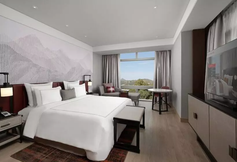 Hotel Swissôtel Clark Philippines