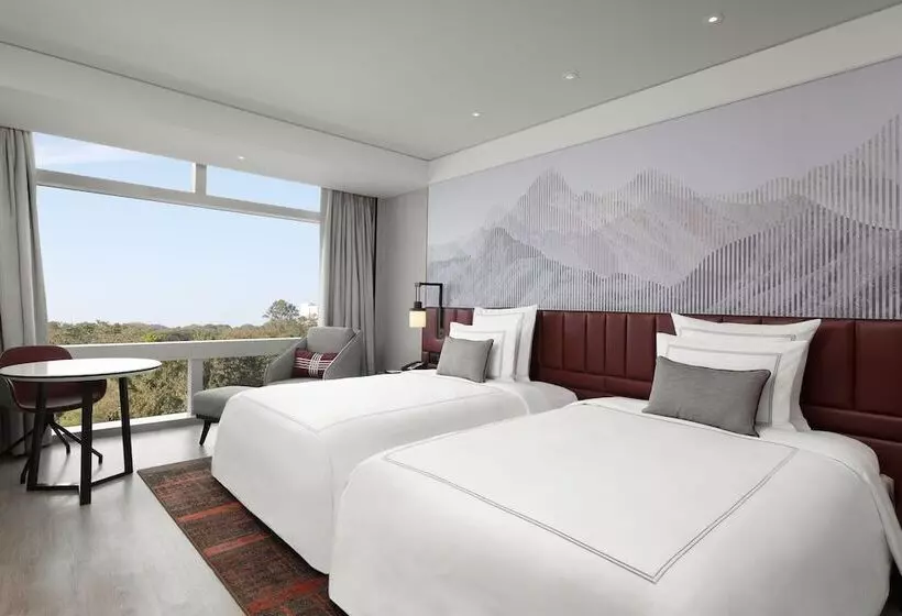 Hotel Swissôtel Clark Philippines