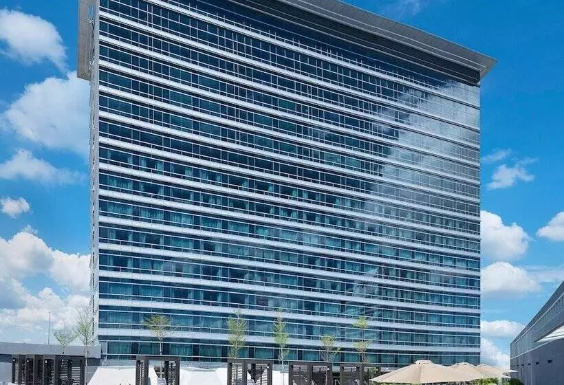 Hotel Swissôtel Clark Philippines