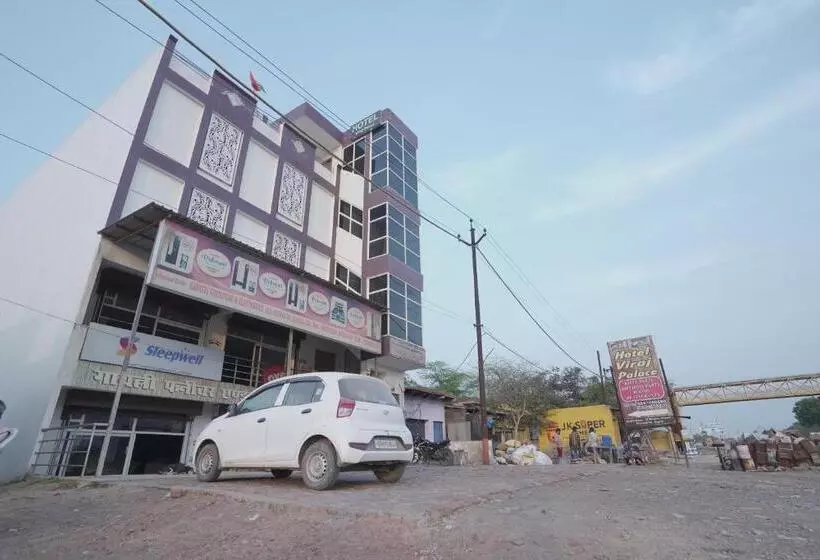 ホテル Viraj Palace By Wb Inn