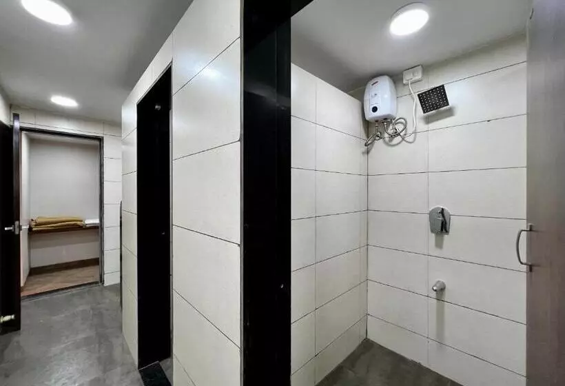 Paramount Riverfront Resort & Spa, Karjat