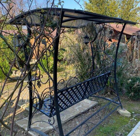 پانسیون Barnhouse