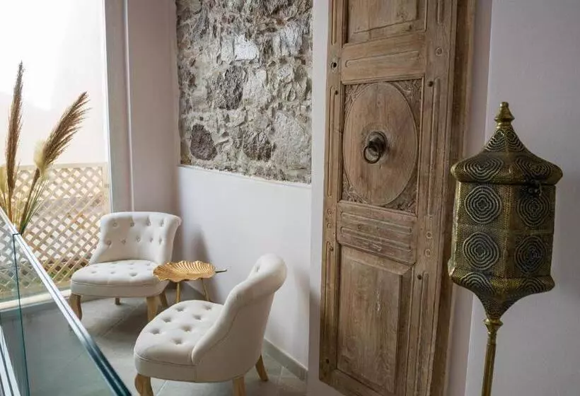Majatalo Moon S Tower Suite&rooms