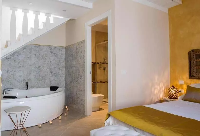 Majatalo Moon S Tower Suite&rooms