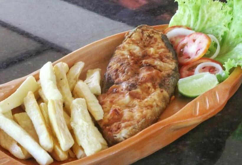 פנסיון Parada It