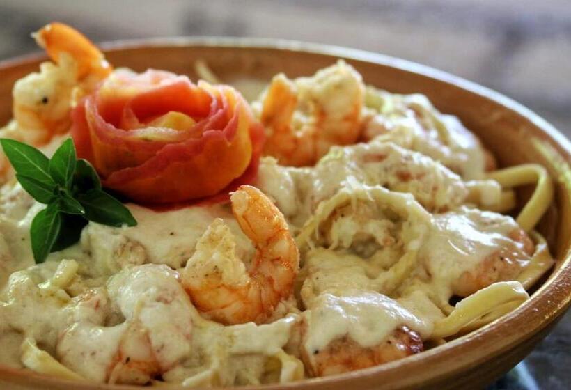 פנסיון Parada It