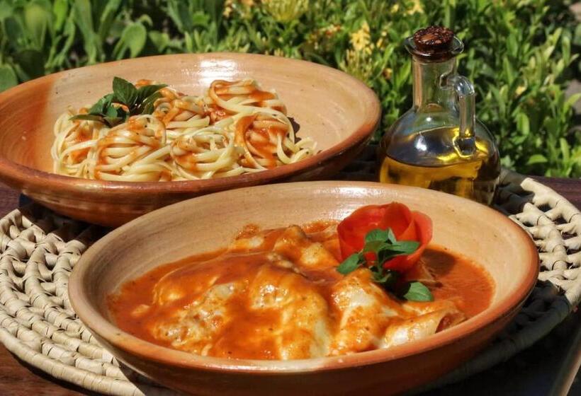 פנסיון Parada It