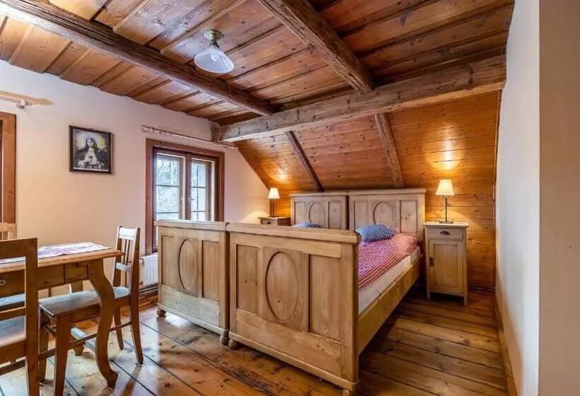 Majatalo Penzion A Hostinec Kyjovská Terasa