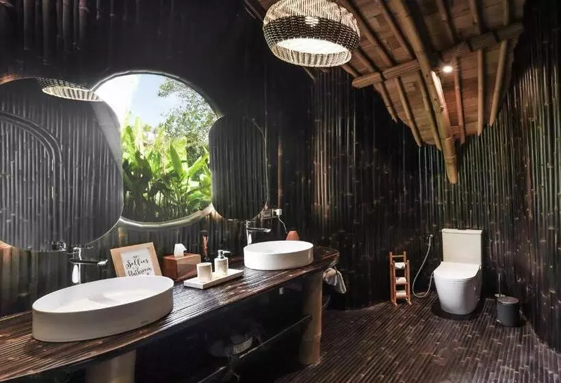 リゾートホテル Eco Six Bali