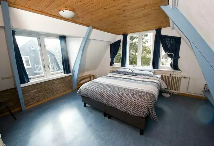 Aamiaismajoitus (B&B) Familiesuite Molenstraat