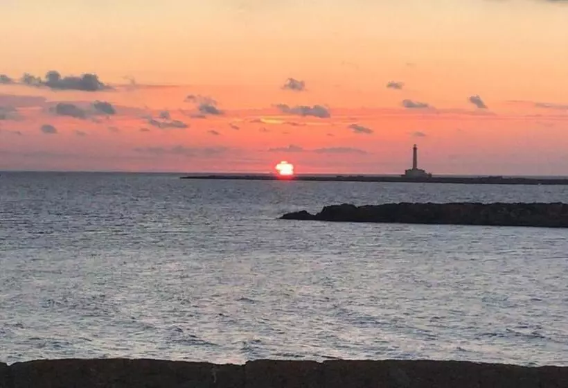 Aamiaismajoitus (B&B) Valle Dell Idro Otranto