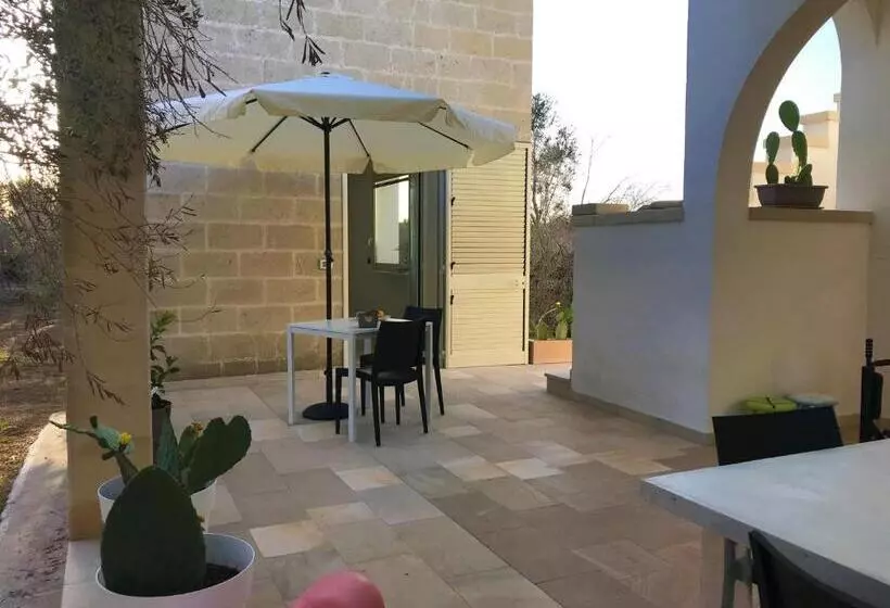 Aamiaismajoitus (B&B) Valle Dell Idro Otranto