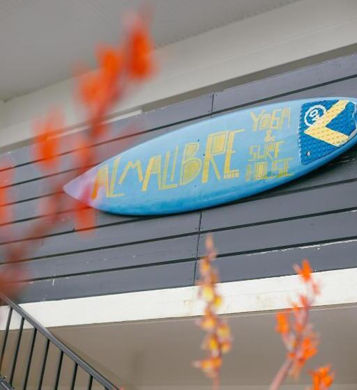 住宿加早餐  Alma Libre Yoga & Surf House