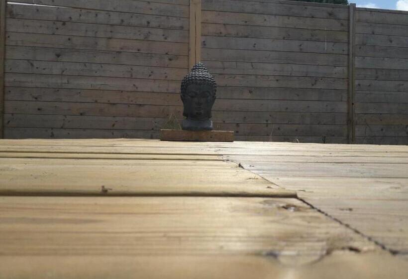 住宿加早餐  Alma Libre Yoga & Surf House