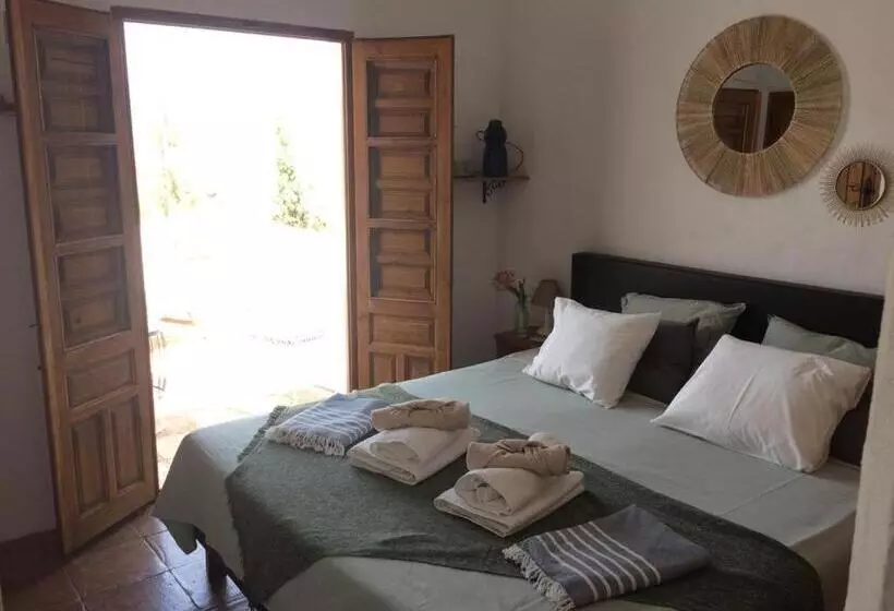 Aamiaismajoitus (B&B) Casa Amani