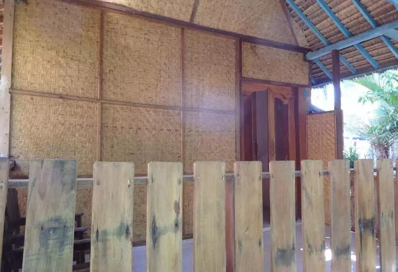 Aamiaismajoitus (B&B) Pondok Wisata Gili Lampu