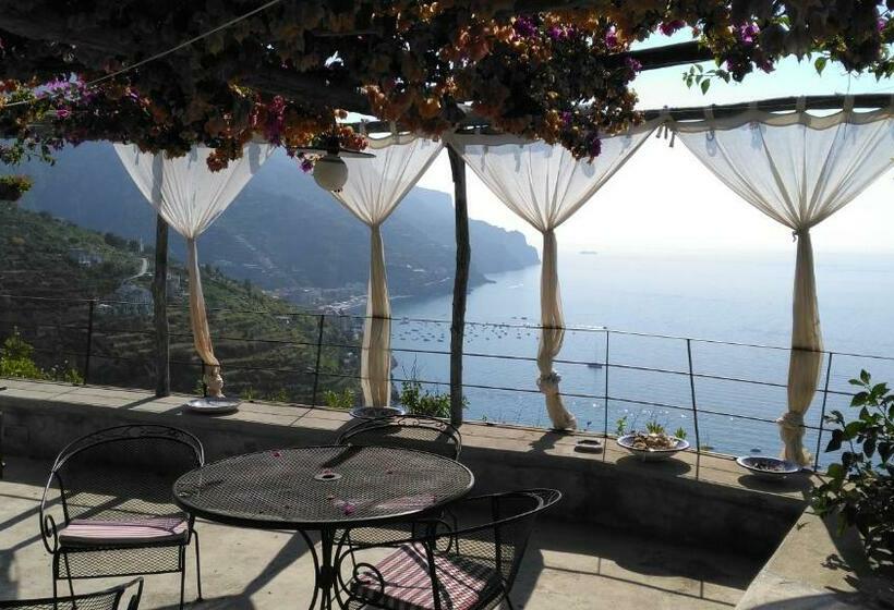 Bed and Breakfast La Santarella