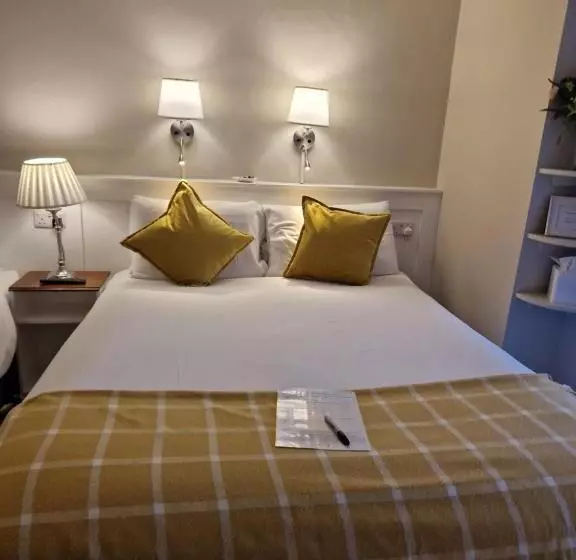 Churchfield B&b