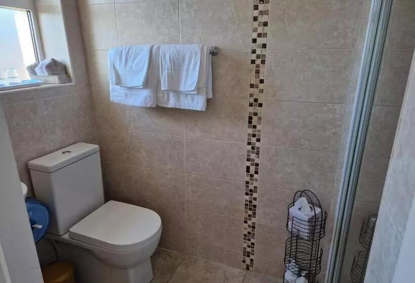 Churchfield B&b