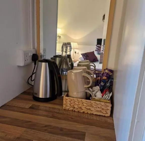 Churchfield B&b