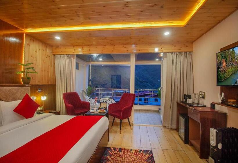 Отель Amritara The Avadh