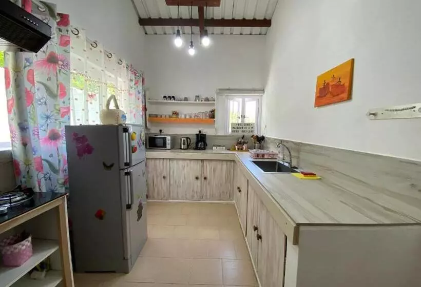 پانسیون Chambre D Hote Place Des Amoureux