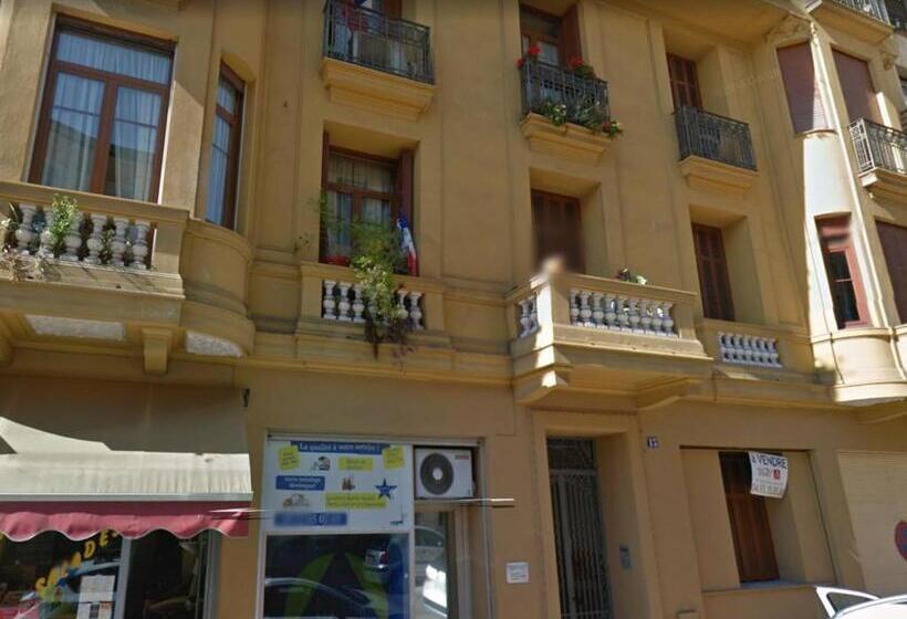 بنسيون Chambres Dans Guest House Centre Ville