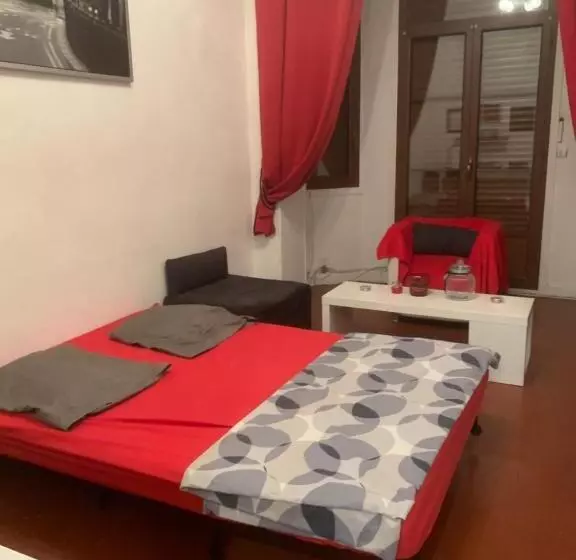 ペンション Chambres Dans Guest House Centre Ville