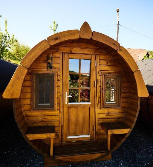 پانسیون Complex Butoaiele Transilvaniei Cazare & Spa Natura Relaxare