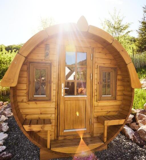 پانسیون Complex Butoaiele Transilvaniei Cazare & Spa Natura Relaxare