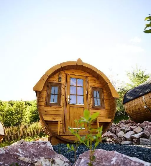 Majatalo Complex Butoaiele Transilvaniei   Cazare & Spa   Natura   Relaxare