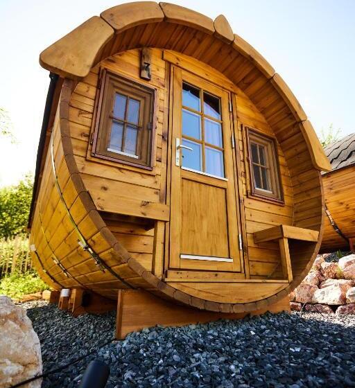 پانسیون Complex Butoaiele Transilvaniei Cazare & Spa Natura Relaxare